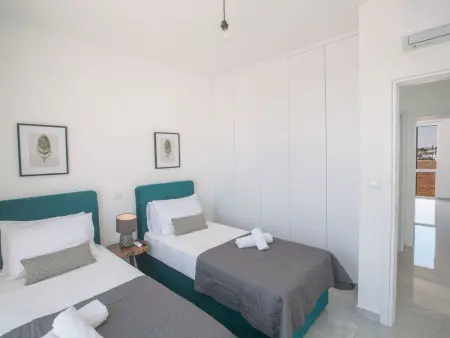 Villa neuve 4 chambres avec piscine au cœur de Protaras : photo 16