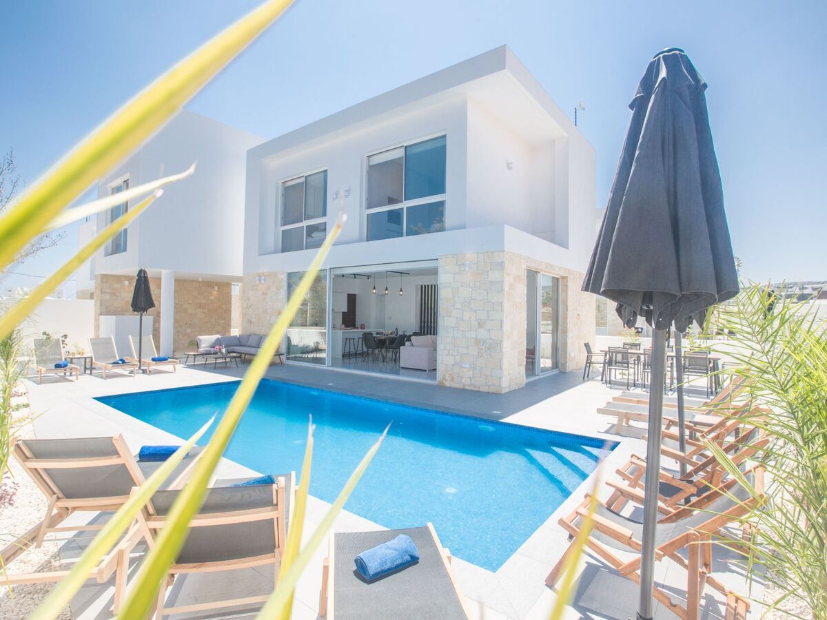 4-Schlafzimmer-Villa mit Pool im Zentrum von Protaras - Photo 4