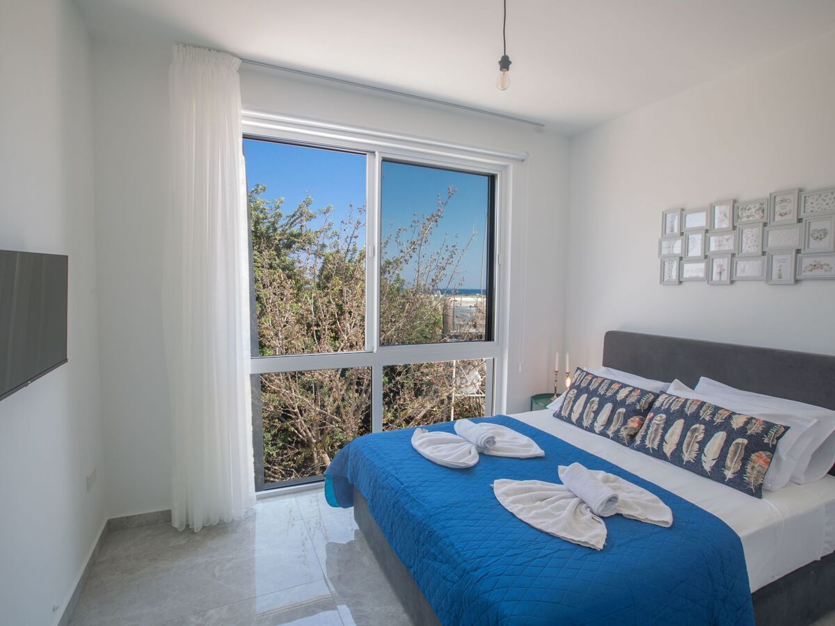 4-Schlafzimmer-Villa mit Pool im Zentrum von Protaras - Photo 14