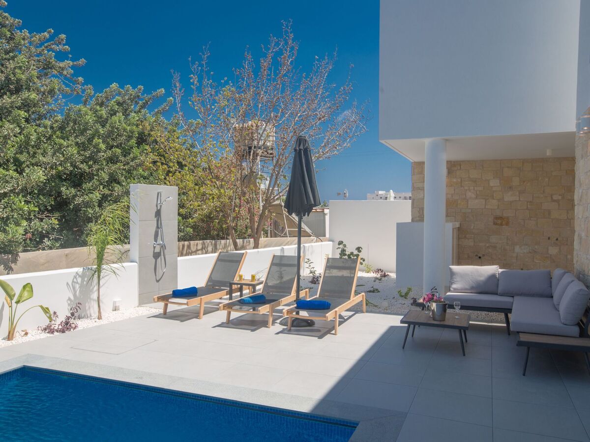 4-Schlafzimmer-Villa mit Pool im Zentrum von Protaras - Photo 22
