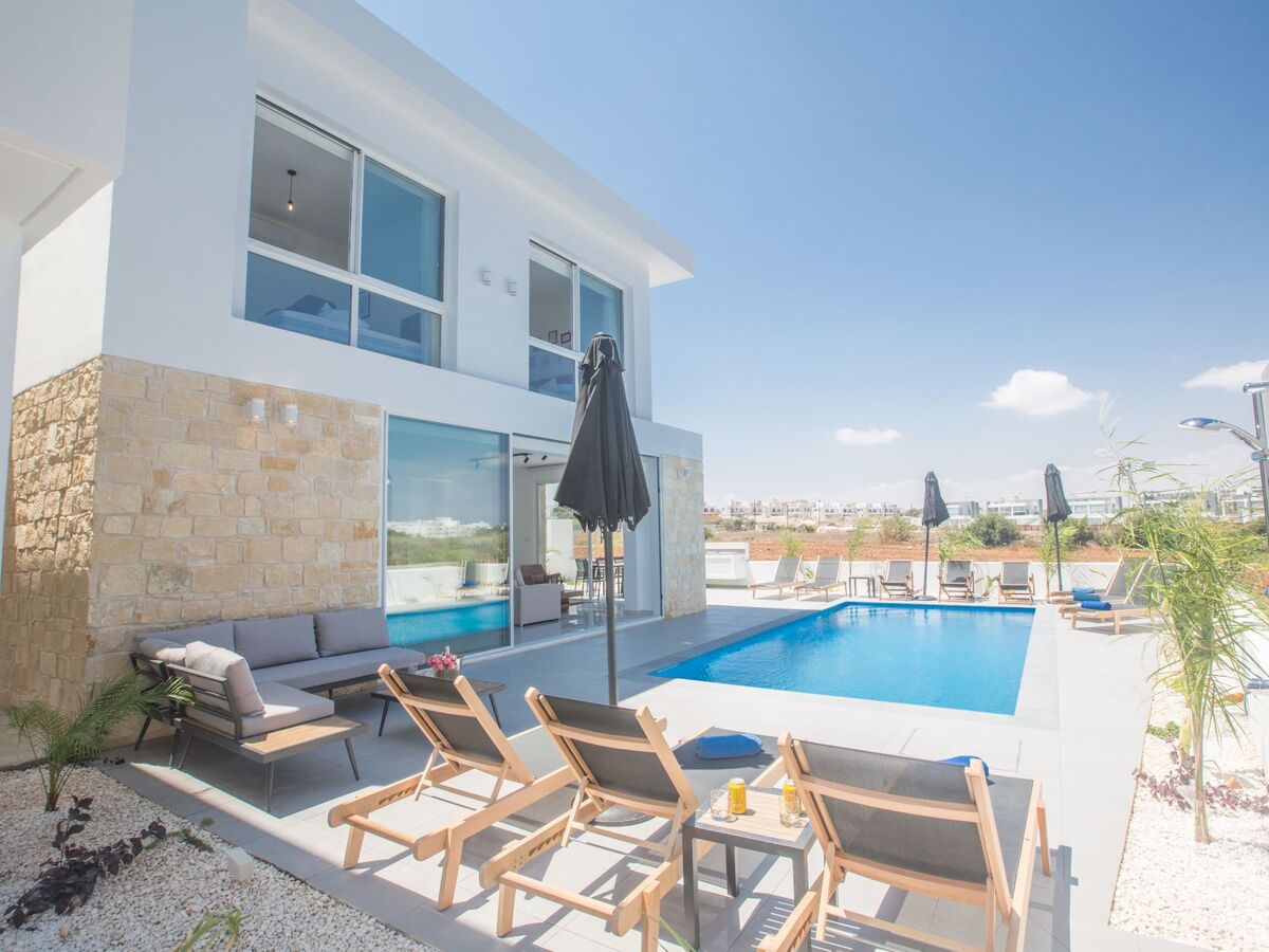4-Schlafzimmer-Villa mit Pool im Zentrum von Protaras - Photo 23