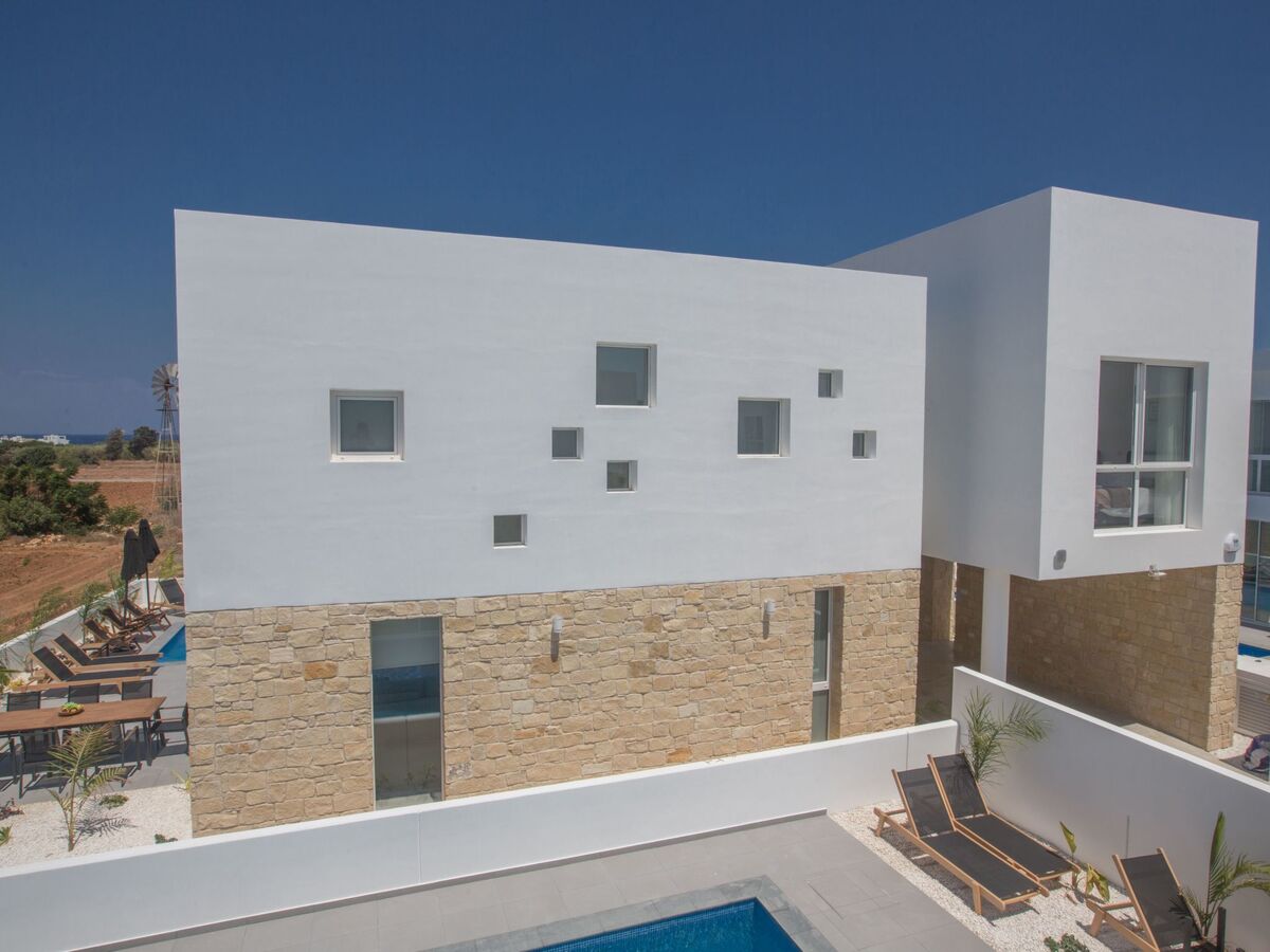 4-Schlafzimmer-Villa mit Pool im Zentrum von Protaras - Photo 27