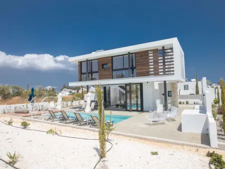 Villa 4 chambres avec piscine privée à Protaras : photo 3