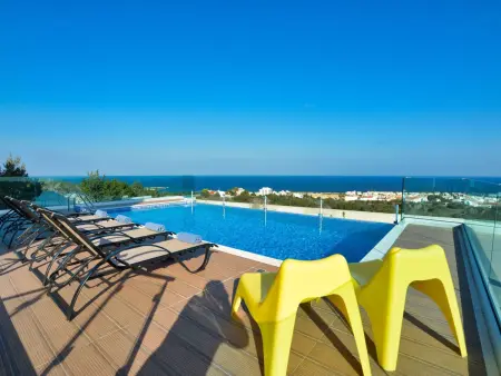 Location maison à Protaras, Private Villa mit 4 Schlafzimmern, Pool und Meerblick