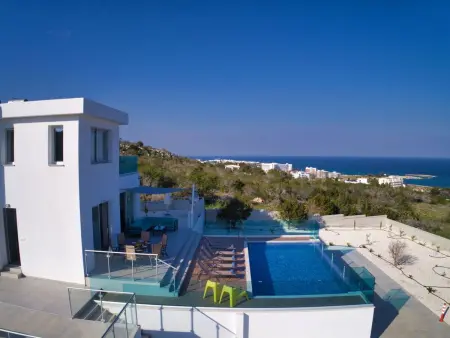 Villa 4 chambres avec piscine et vue mer à Protaras : photo 3