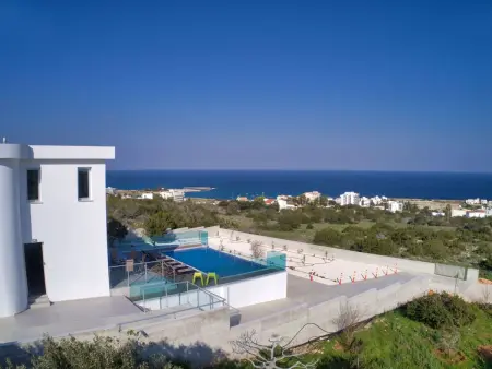 Villa 4 chambres avec piscine et vue mer à Protaras : photo 11