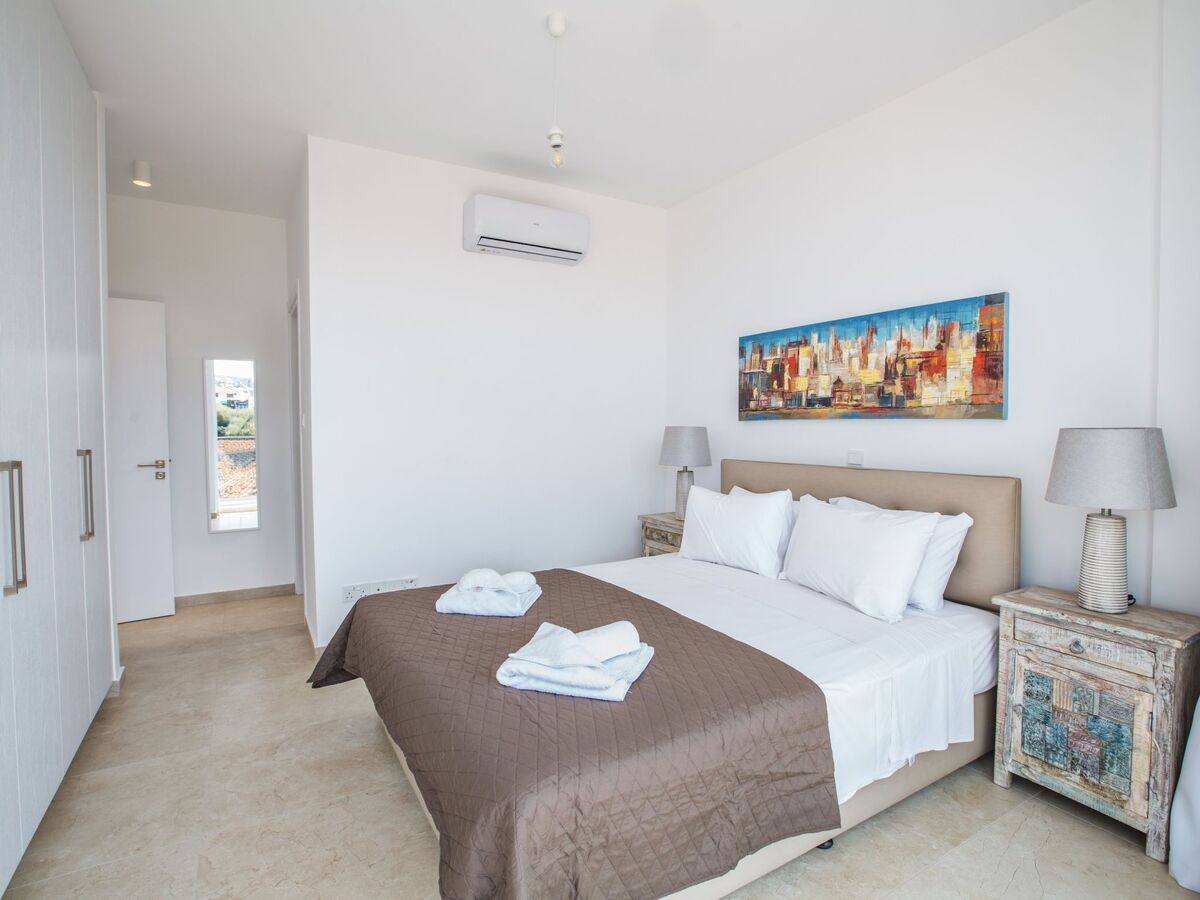 3-Schlafzimmer-Villa mit privatem Pool im Zentrum - Photo 14