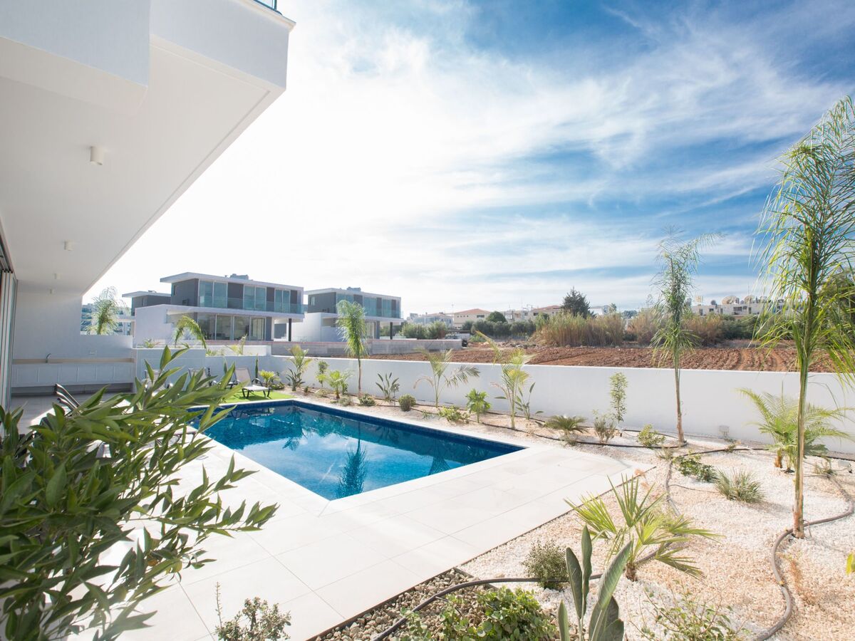 3-Schlafzimmer-Villa mit privatem Pool im Zentrum - Photo 27