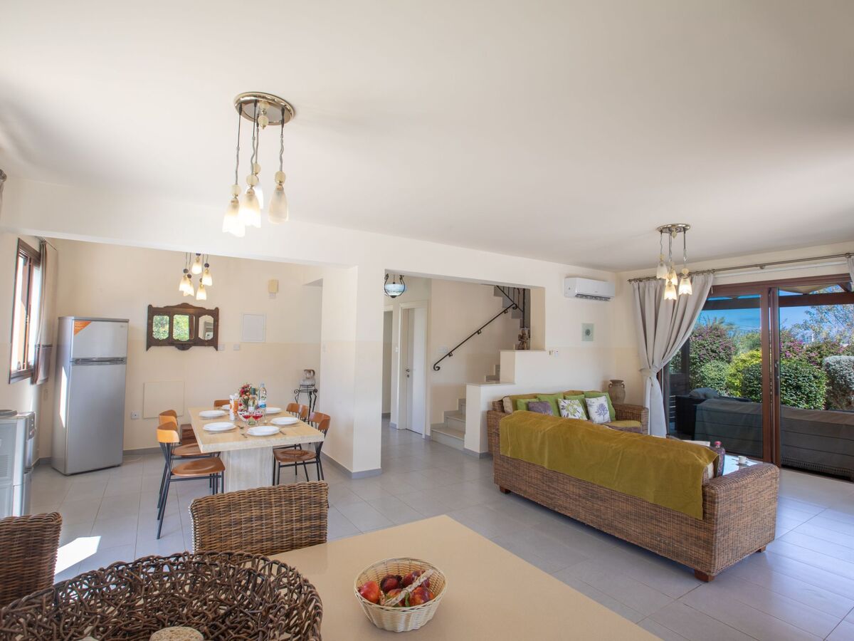 Wunderschönes Haus in Protaras mit großem Garten - Photo 8