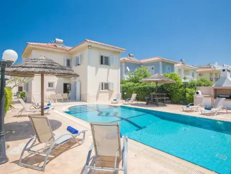 Villa 4 chambres Protaras, piscine privée à 50m de la plage : photo 2
