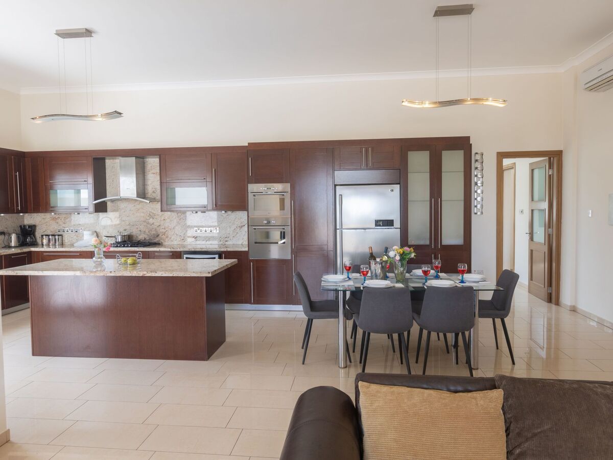 Villa 7 chambres avec piscine et vue mer à Protaras - Photo 10
