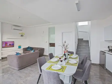 Villa contemporaine 2 chambres avec piscine privée à Protaras : photo 9