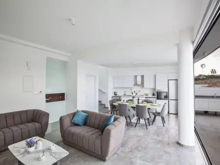 Villa contemporaine 2 chambres avec piscine privée à Protaras : photo 10