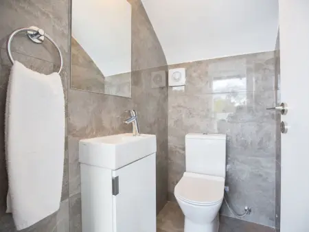 Villa contemporaine 2 chambres avec piscine privée à Protaras : photo 18