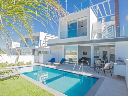 Villa contemporaine Protaras, piscine privée et terrasse : photo 2