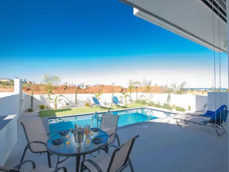 Villa contemporaine Protaras, piscine privée et terrasse : photo 4