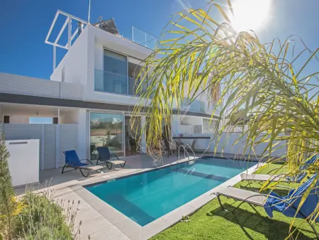 Villa contemporaine Protaras, piscine privée et terrasse : photo 19