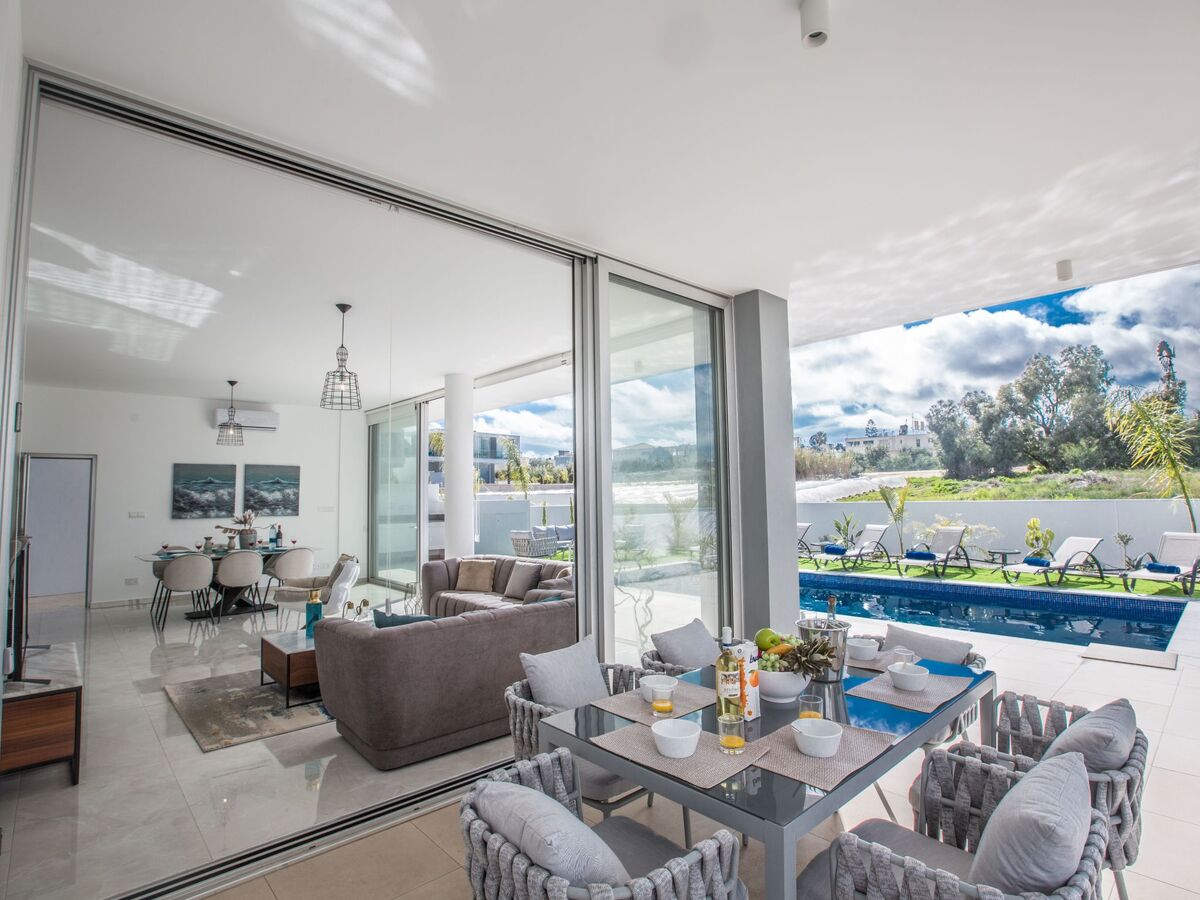 3-Schlafzimmer-Villa mit privatem Pool im Zentrum - Photo 21