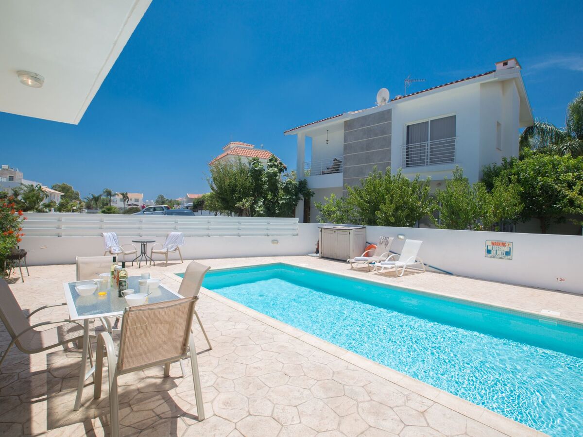 Helle Ferienvilla mit Pool, Maison 7 personnes à Protaras - Photo 21
