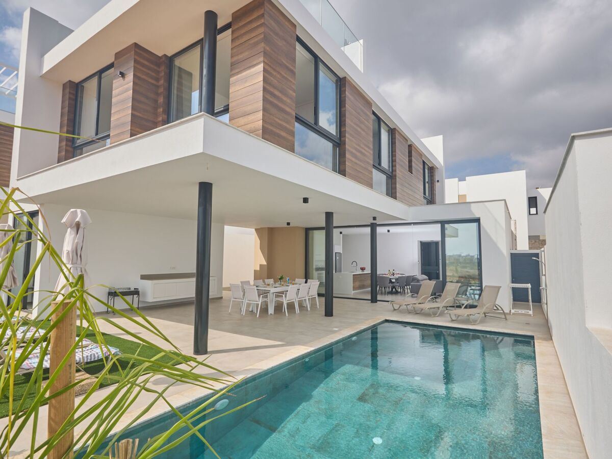 Protaras Aqua Pearl Villa AQ11 im Zentrum, Maison 10 personnes à Protaras - Photo 1