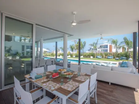 Villa Olivine : 4 chambres avec piscine et vue mer à Protaras : photo 2