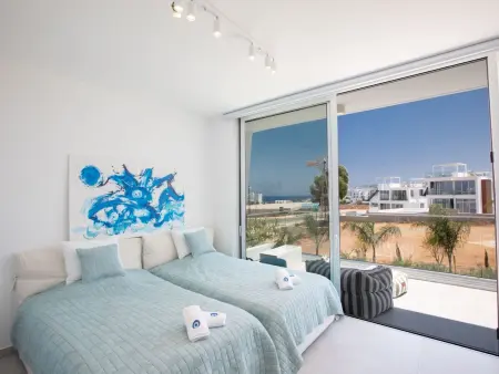 Villa Olivine : 4 chambres avec piscine et vue mer à Protaras : photo 10