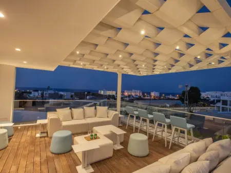 Villa Olivine : 4 chambres avec piscine et vue mer à Protaras : photo 16