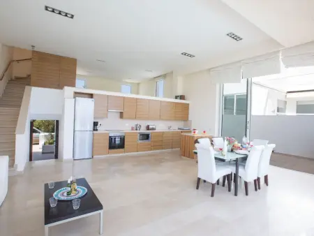 Villa 4 chambres Protaras, piscine privée et vue mer : photo 11