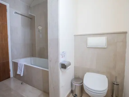 Villa 4 chambres Protaras, piscine privée et vue mer : photo 16