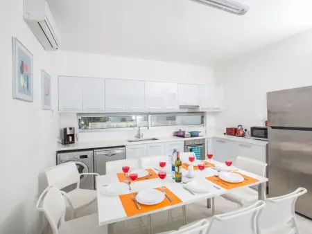 Villa neuve 5 chambres avec piscine à Protaras : photo 12