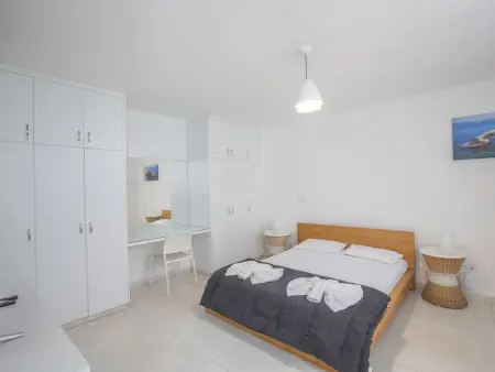 Villa neuve 5 chambres avec piscine à Protaras : photo 16