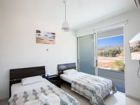 Villa neuve 5 chambres avec piscine à Protaras : photo 20