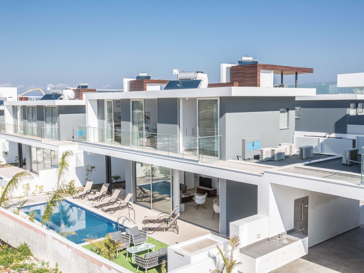 3-Schlafzimmer-Villa mit privatem Pool im Zentrum - Photo 21