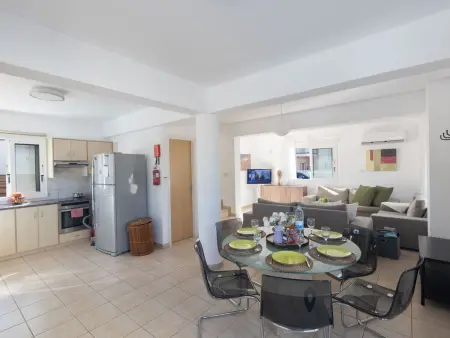 Villa Protaras avec piscine privée, 250m de la plage : photo 9