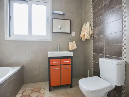 Appartement 3 chambres face mer, Protaras, Fig Tree Bay : photo 15