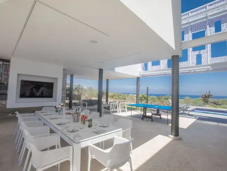 Villa Chloe 6 chambres avec piscine et vue mer à Protaras : photo 4