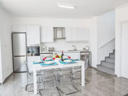 Villa contemporaine 2 chambres avec piscine privée à Protaras : photo 11