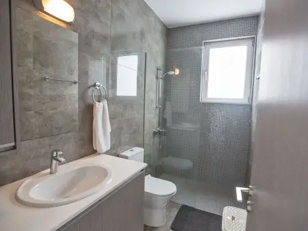 Villa contemporaine 2 chambres avec piscine privée à Protaras : photo 18