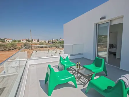 Villa 5 chambres avec piscine débordante à Protaras : photo 17