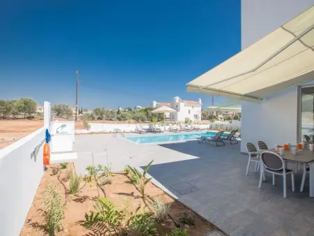Villa 5 chambres avec piscine débordante à Protaras : photo 22