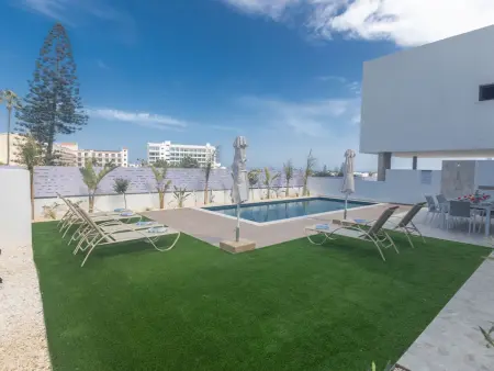 Protaras Aqua Pearl Villa AQ05 – Piscine privée : photo 3