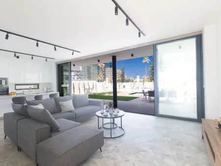 Protaras Aqua Pearl Villa AQ05 – Piscine privée : photo 9