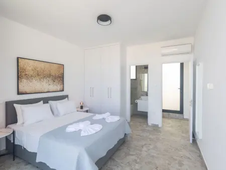 Protaras Aqua Pearl Villa AQ05 – Piscine privée : photo 15