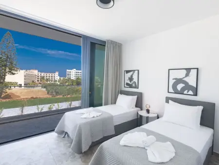 Protaras Aqua Pearl Villa AQ05 – Piscine privée : photo 16