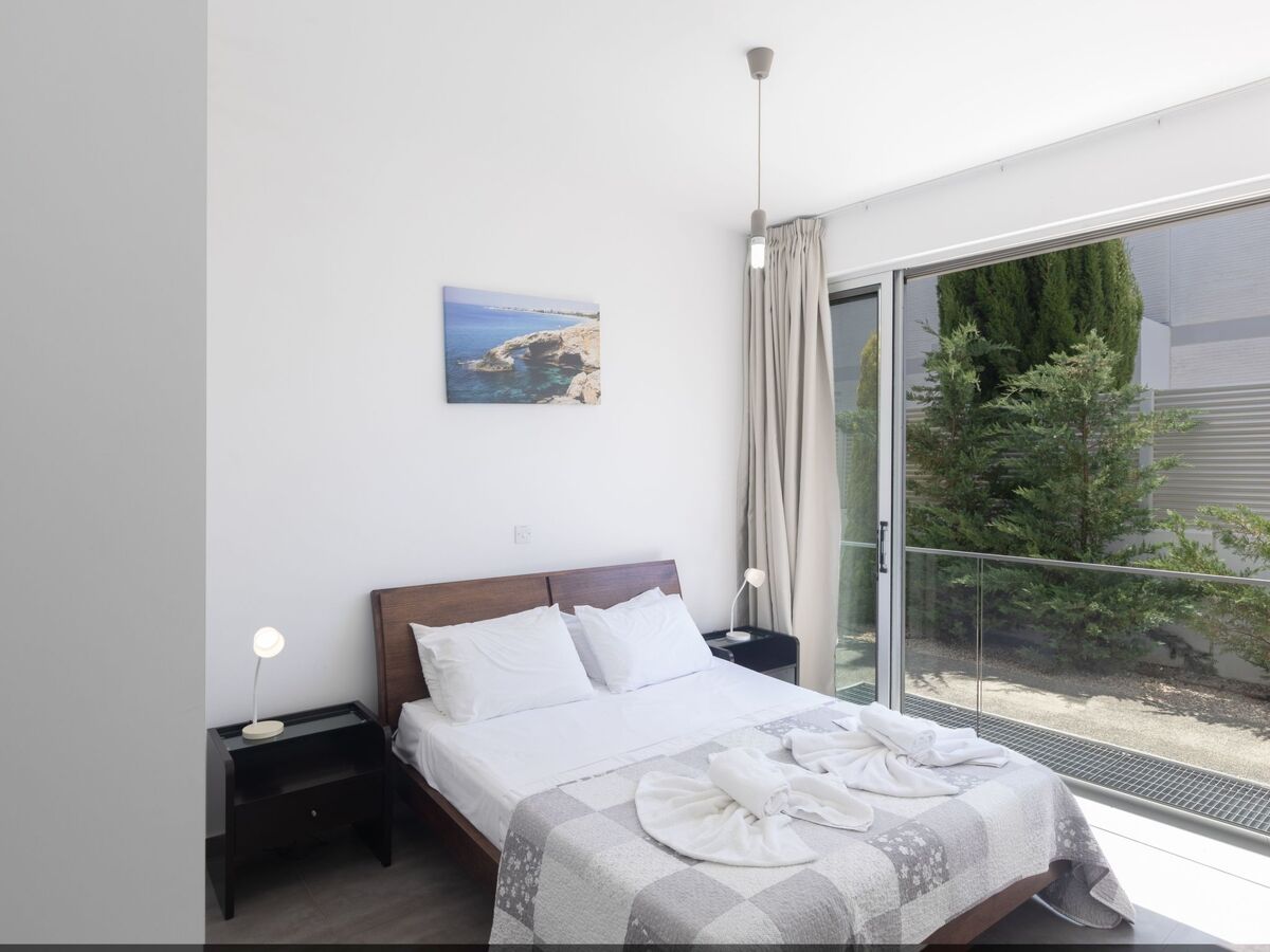 Greco Villa CCV4. 5-Schlafzimmer-Villa mit privatem Pool in Protaras Zentrum - Photo 17