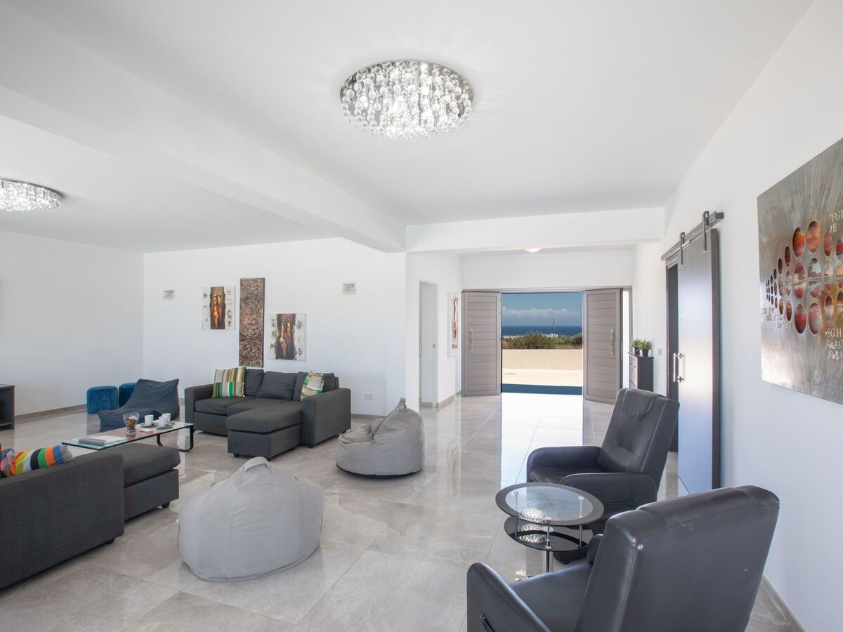 Geräumiges Ferienhaus für 12 Personen in Paralini - Photo 9