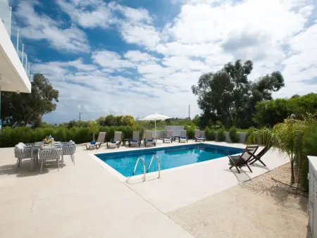 Villa 5 chambres Paralimni, piscine privée vue mer : photo 4