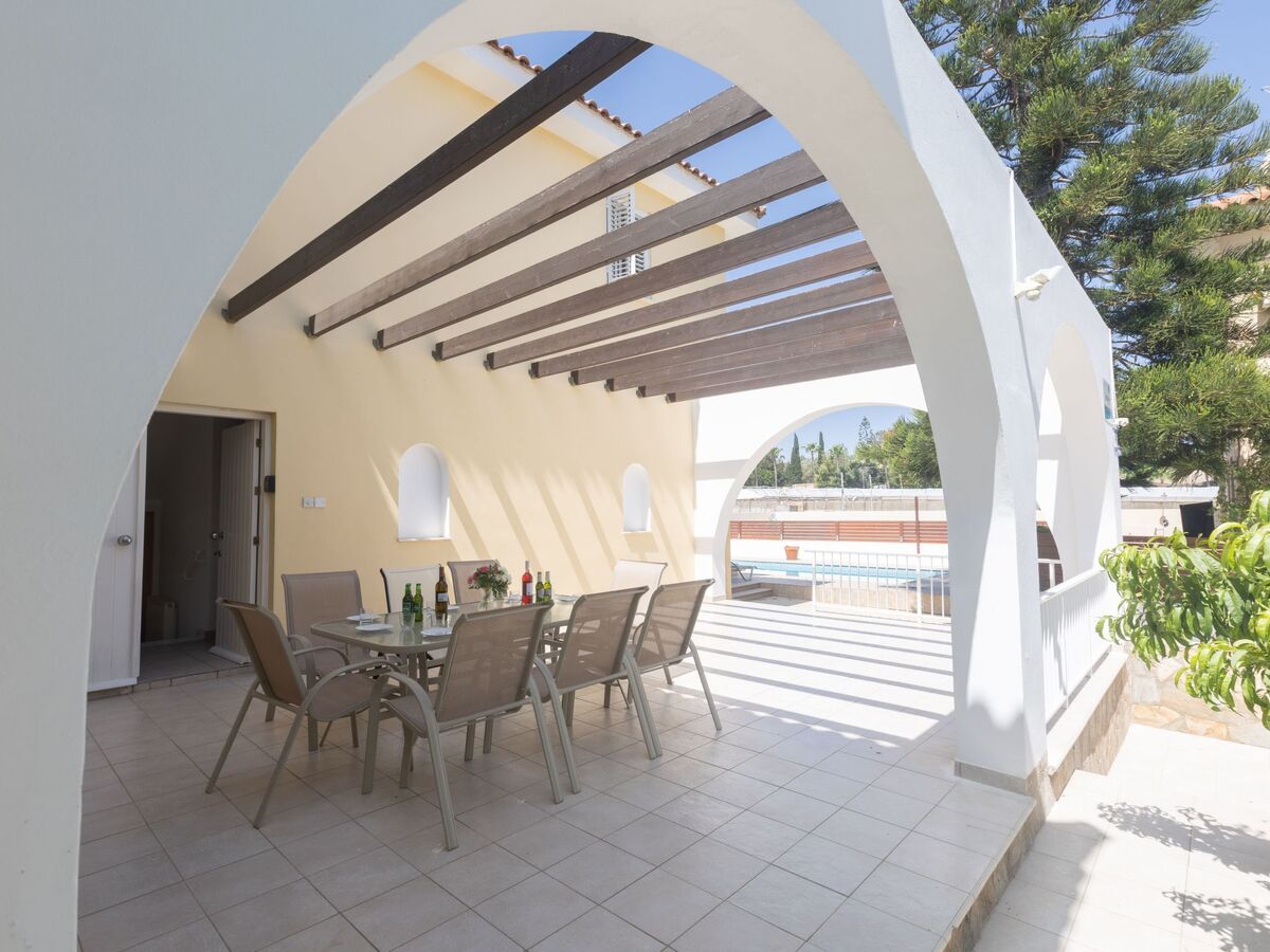 Villa Holiday Villa 5 chambres, piscine privée à Paralimni - Photo 6