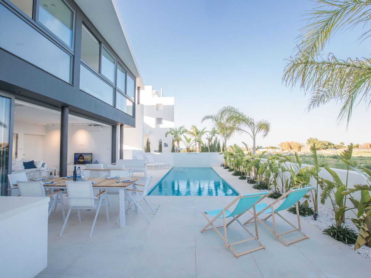 Villa moderne 3 chambres avec piscine privée à Paralimni - Photo 6