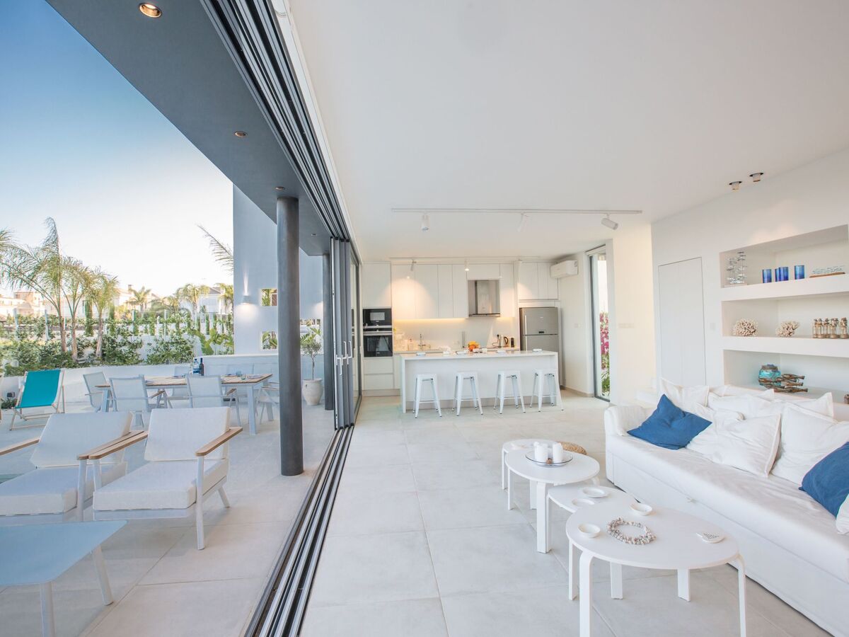Villa moderne 3 chambres avec piscine privée à Paralimni - Photo 10